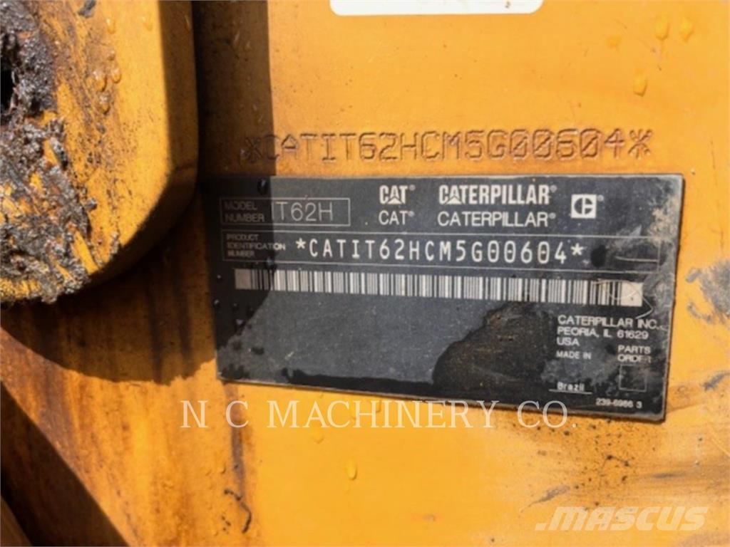 CAT IT62H Rataslaadurid