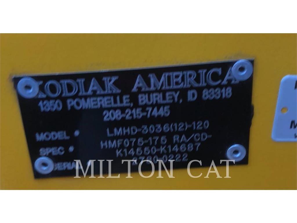 CAT KODIAK 3036SNOWBLOWER Snežne freze