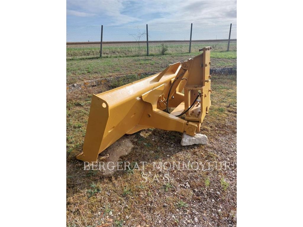 CAT LAME/AVANT/NIVELEUSE/12/140G-H-M-NG/169-4092 Építőipar - Egyebek