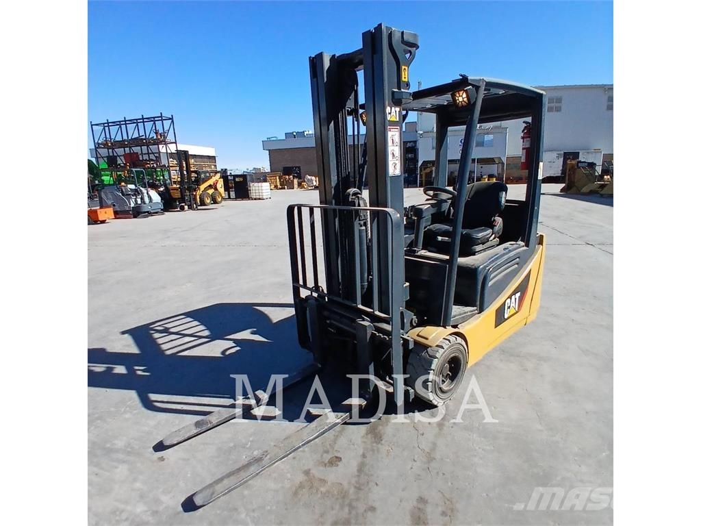 CAT LIFT TRUCKS 2ET4000 Elektro Stapler