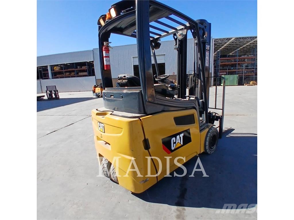 CAT LIFT TRUCKS 2ET4000 Elektro Stapler