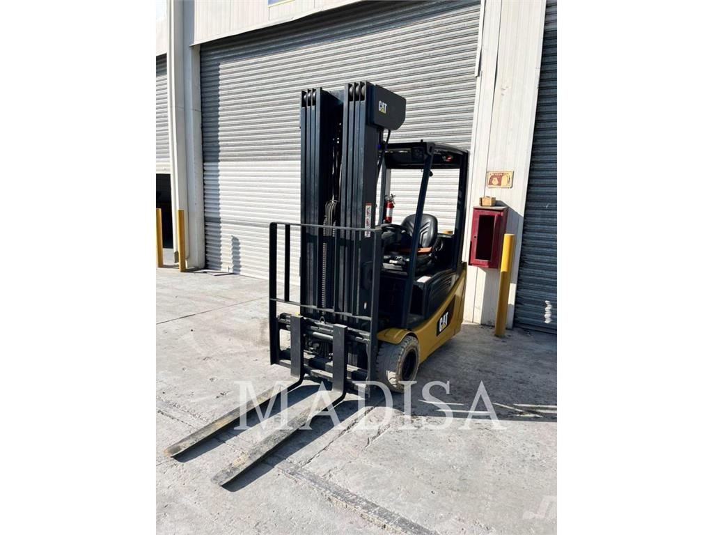 CAT LIFT TRUCKS 2ET4000-48 Gaffeltrucks - andre