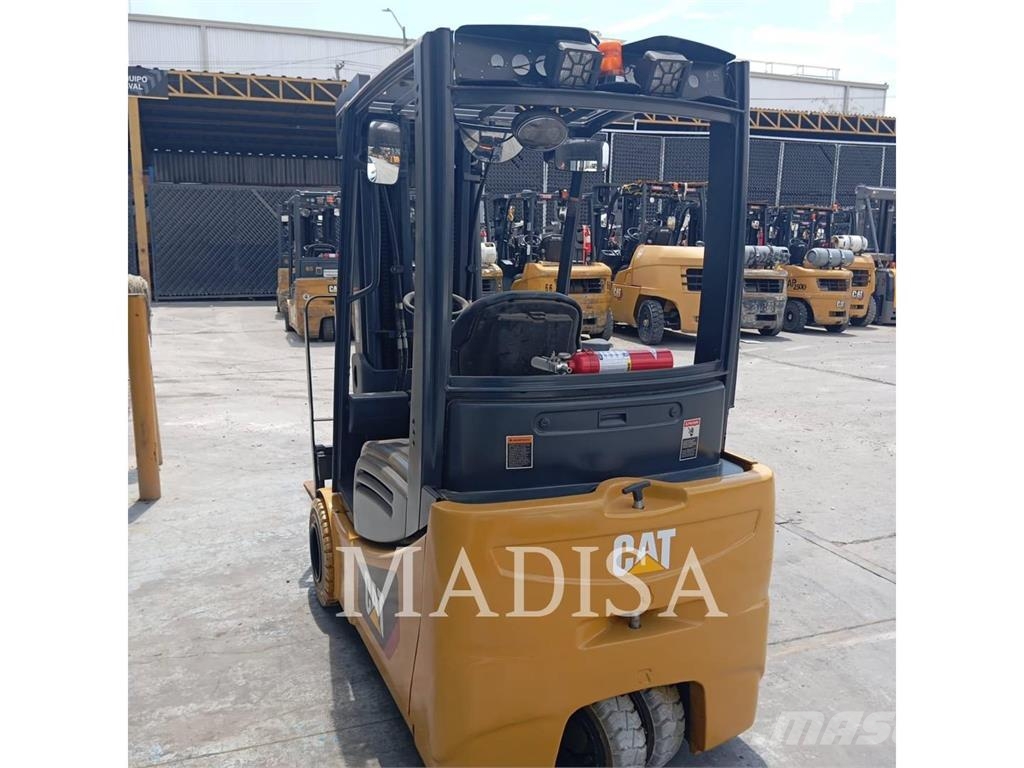 CAT LIFT TRUCKS 2ET4000-48 Autres Chariots élévateurs