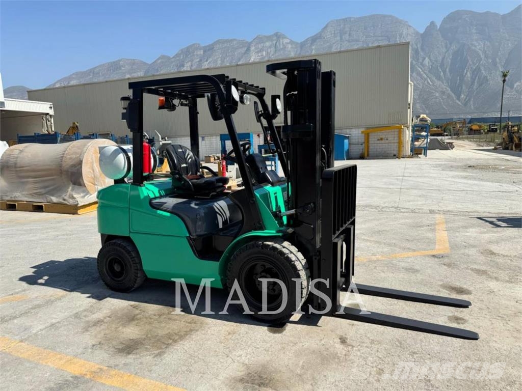 CAT LIFT TRUCKS FG30N-LP Інше