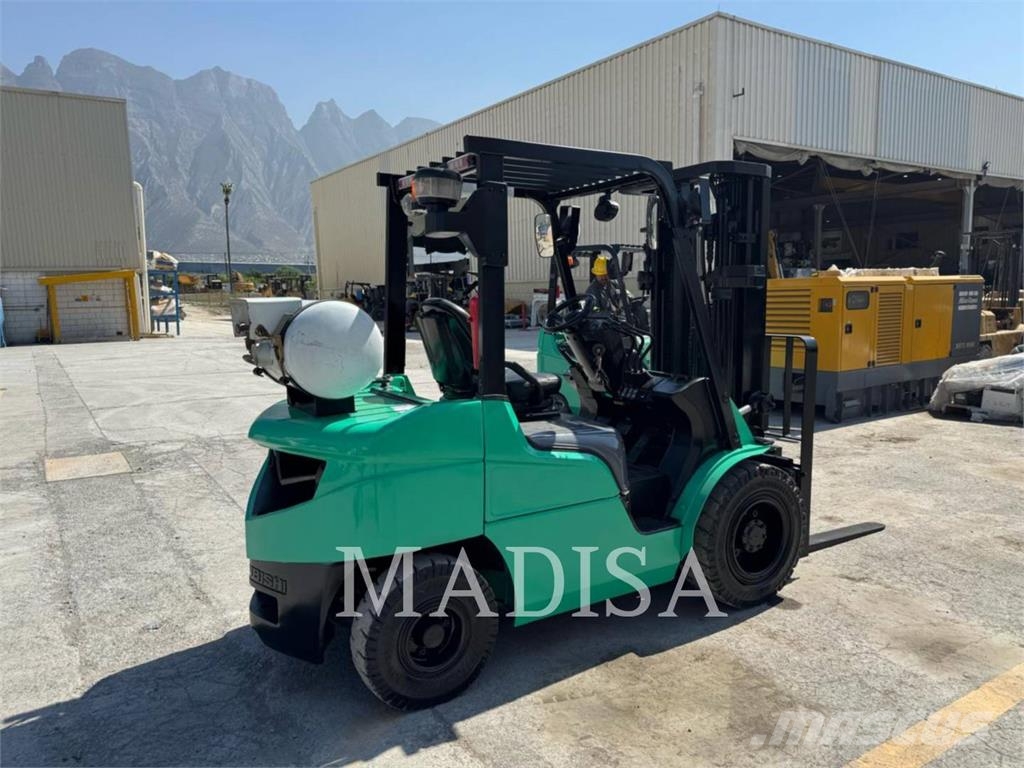 CAT LIFT TRUCKS FG30N-LP Інше