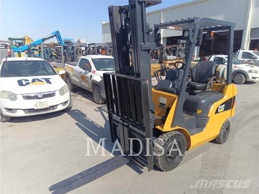 CAT LIFT TRUCKS GP15N5 Diger