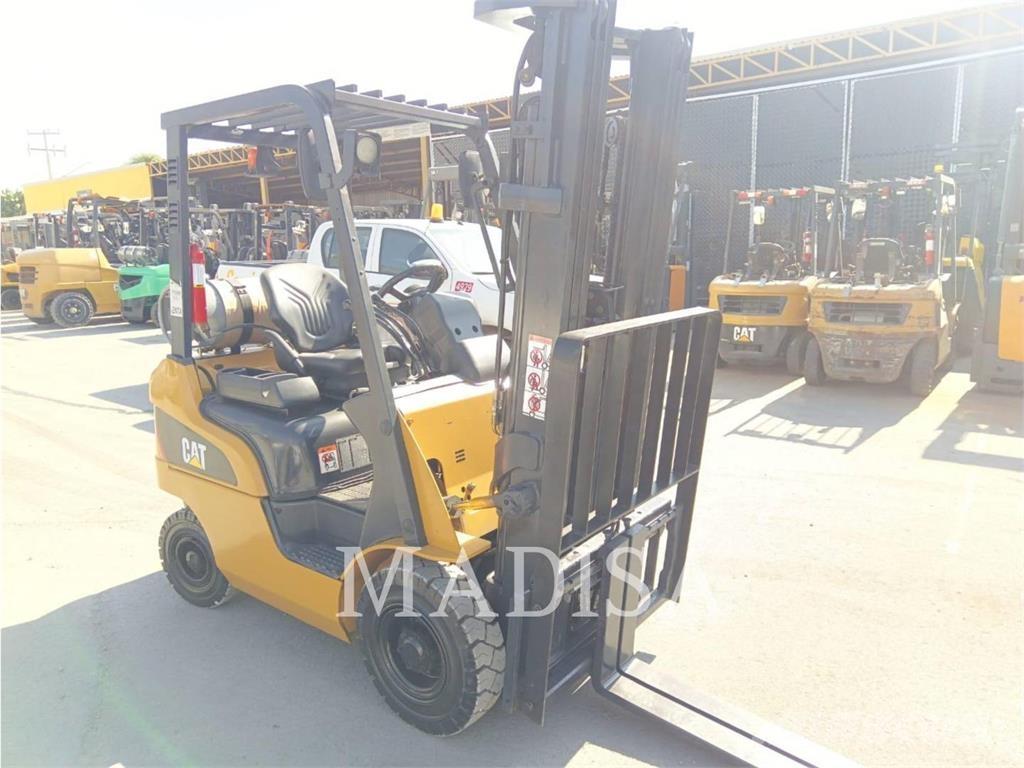 CAT LIFT TRUCKS GP15N5 Diger