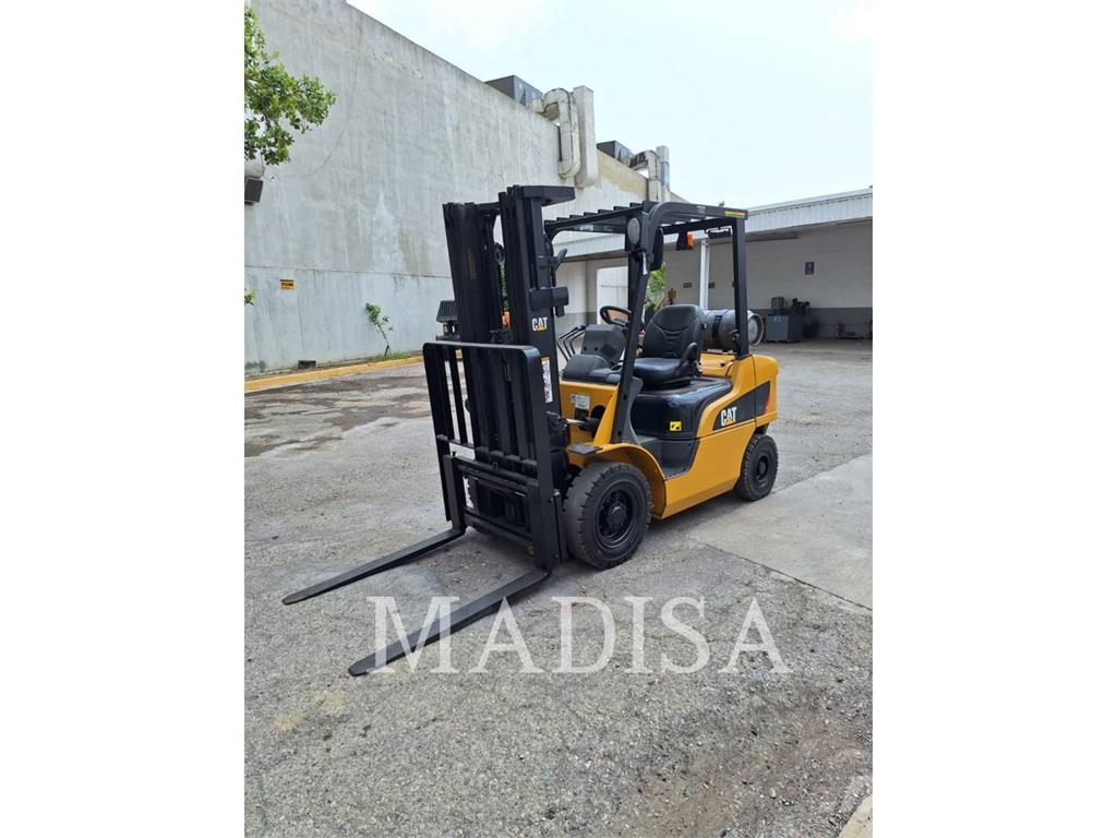 CAT LIFT TRUCKS GP25N5-LE Gaffeltrucks - andre