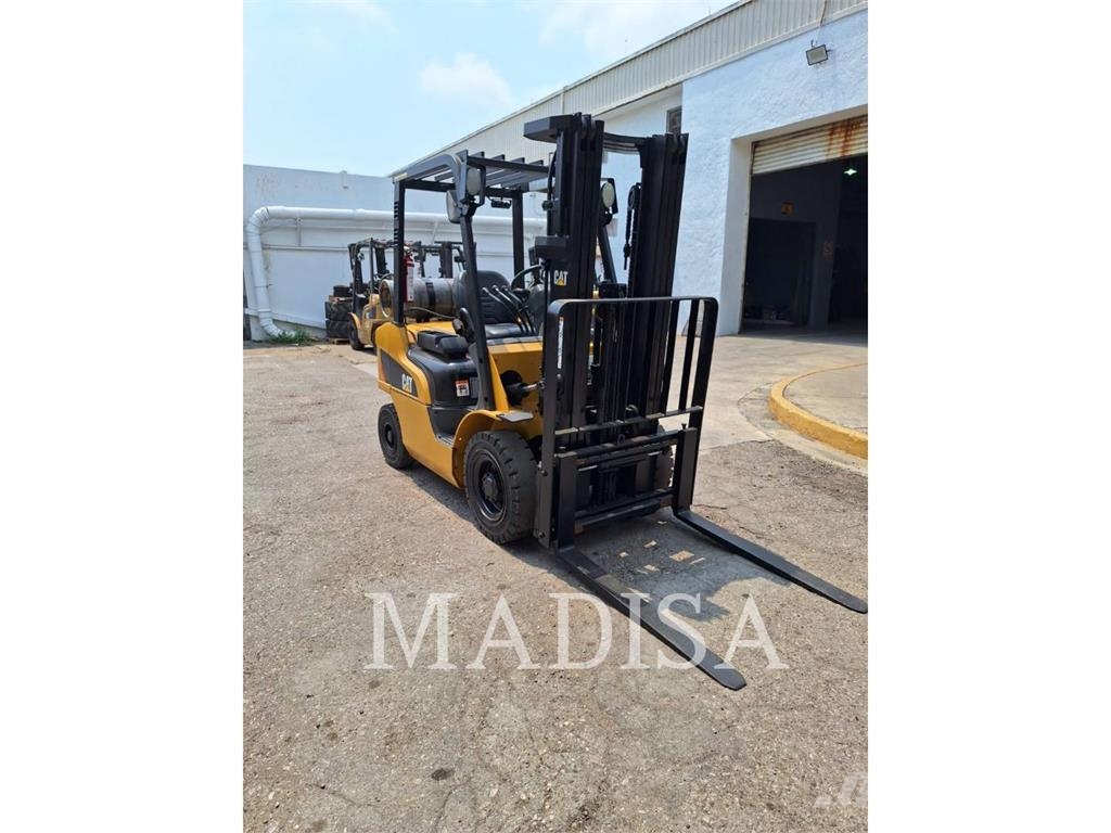 CAT LIFT TRUCKS GP25N5-LE Gaffeltrucks - andre