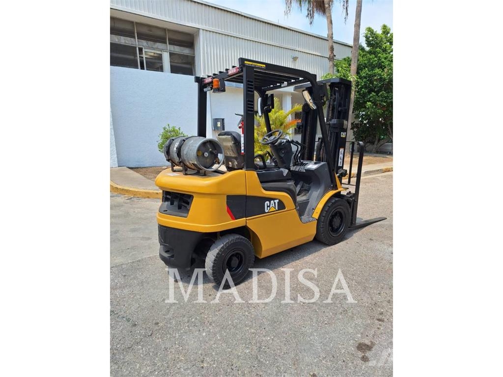 CAT LIFT TRUCKS GP25N5-LE Gaffeltrucks - andre