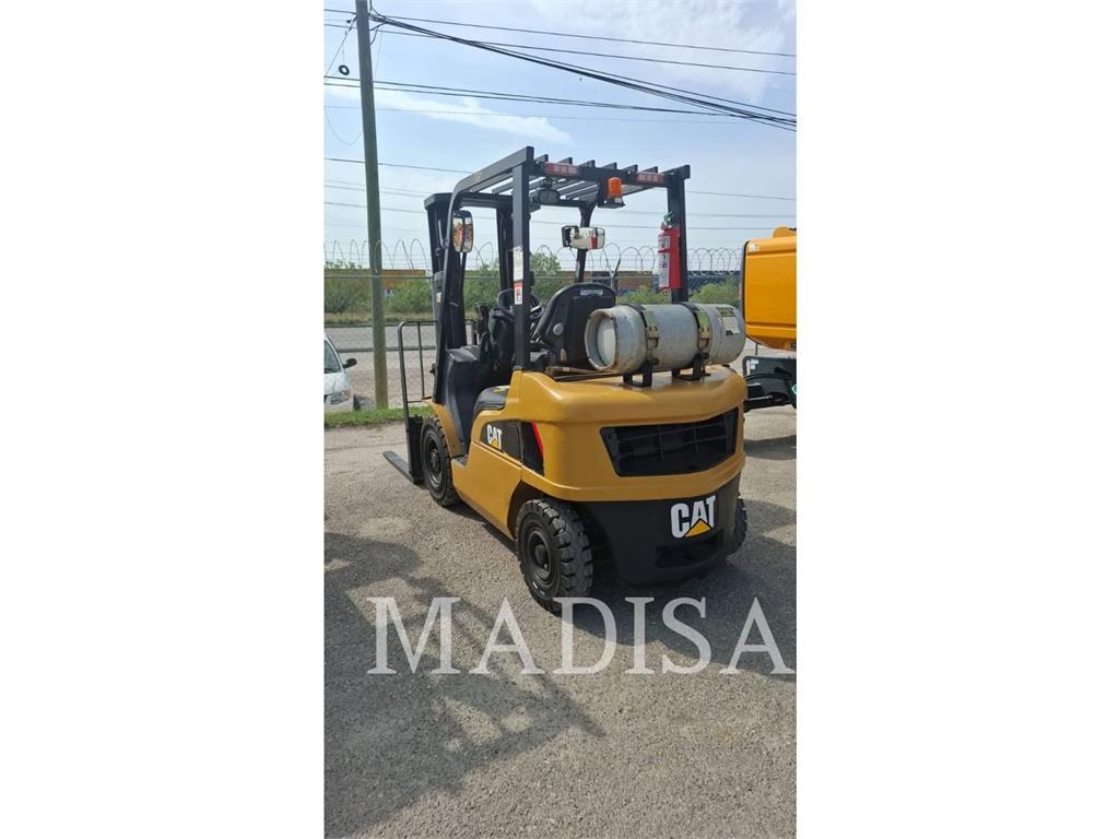 CAT LIFT TRUCKS GP25N5-LE Gaffeltrucks - andre