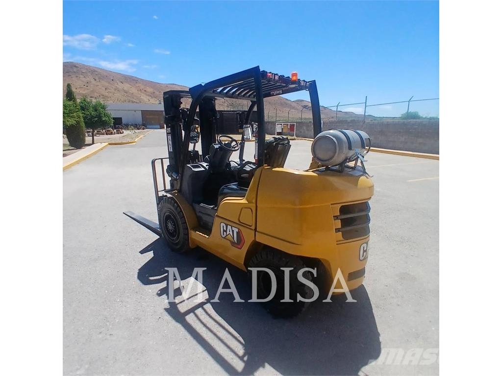 CAT LIFT TRUCKS GP40N شاحنات LPG