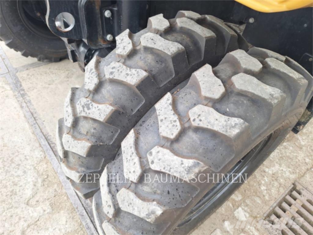 CAT M314-07A Ekskavatori uz riteņiem