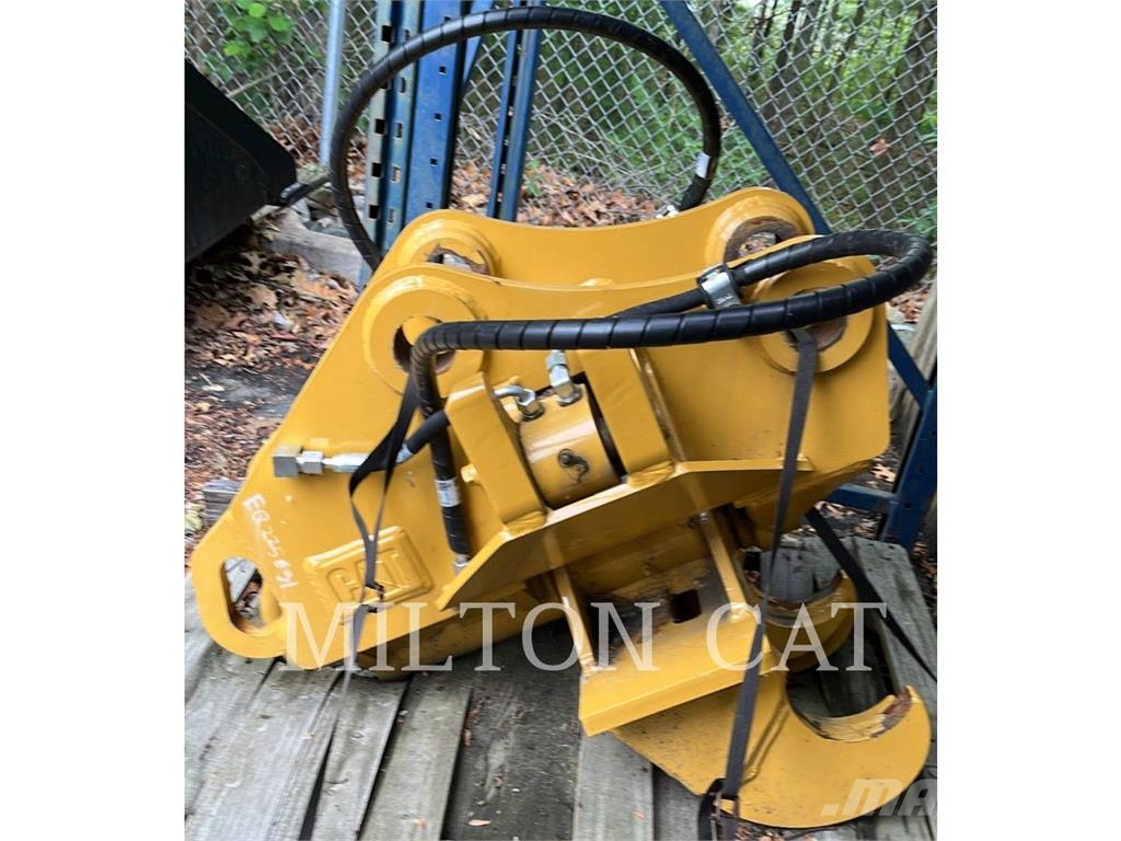 CAT M314/M315 TILTING PIN LOCK COUPLER Conectores rápidos