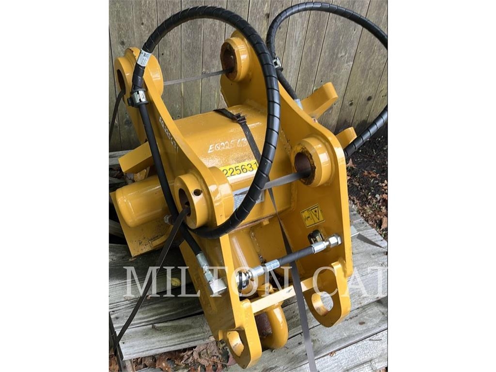 CAT M314/M315 TILTING PIN LOCK COUPLER Conectores rápidos