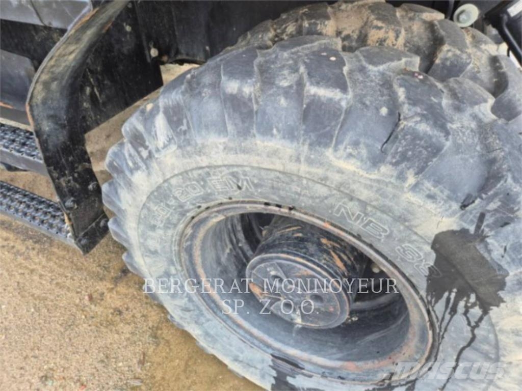 CAT M314F Колёсные экскаваторы