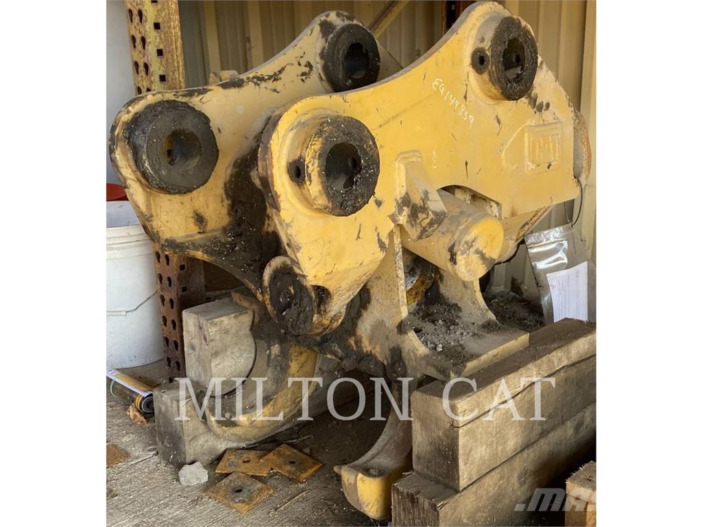 CAT M314F/M316F/M318F TILTING PIN LOCK COUPLER Rýchlospojky