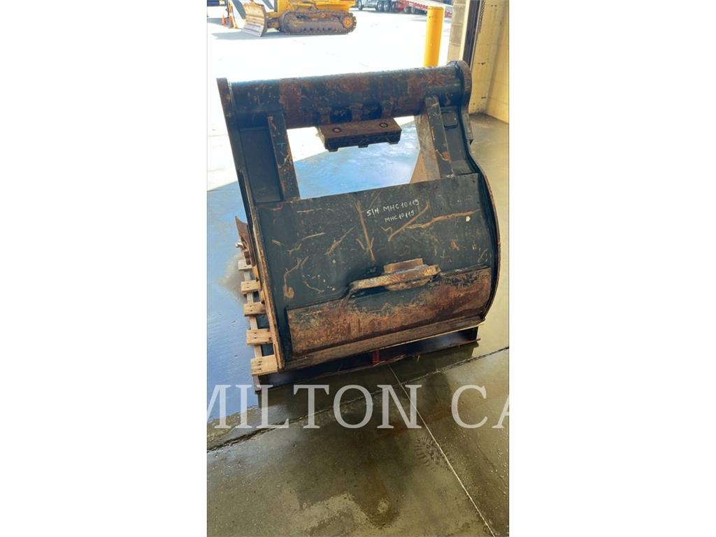 CAT M314F/M318F/M322F 36 HD BUCKET, PIN LOCK Cucharones