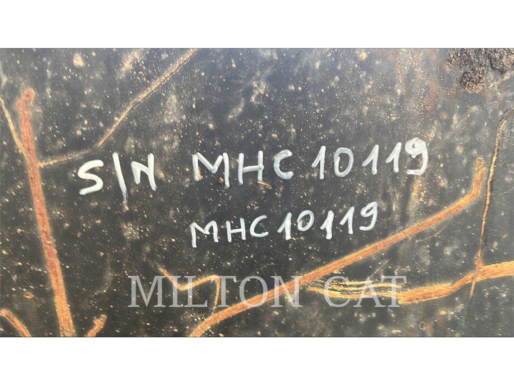 CAT M314F/M318F/M322F 36 HD BUCKET, PIN LOCK Cucharones