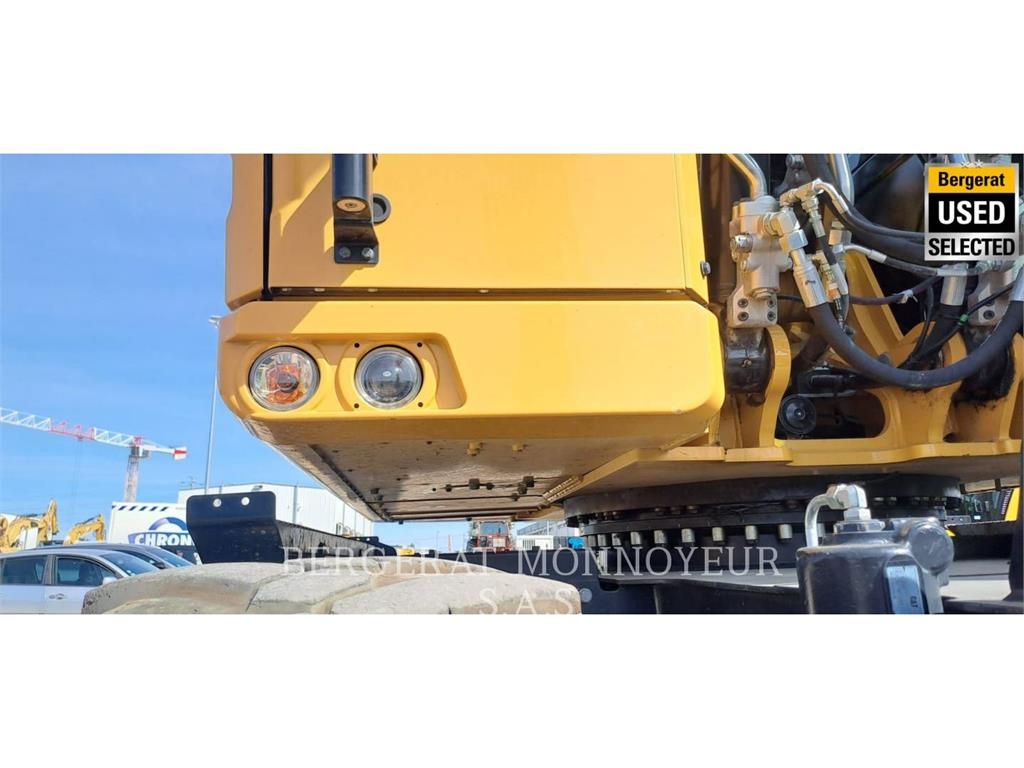 CAT M315 Pelle sur pneus