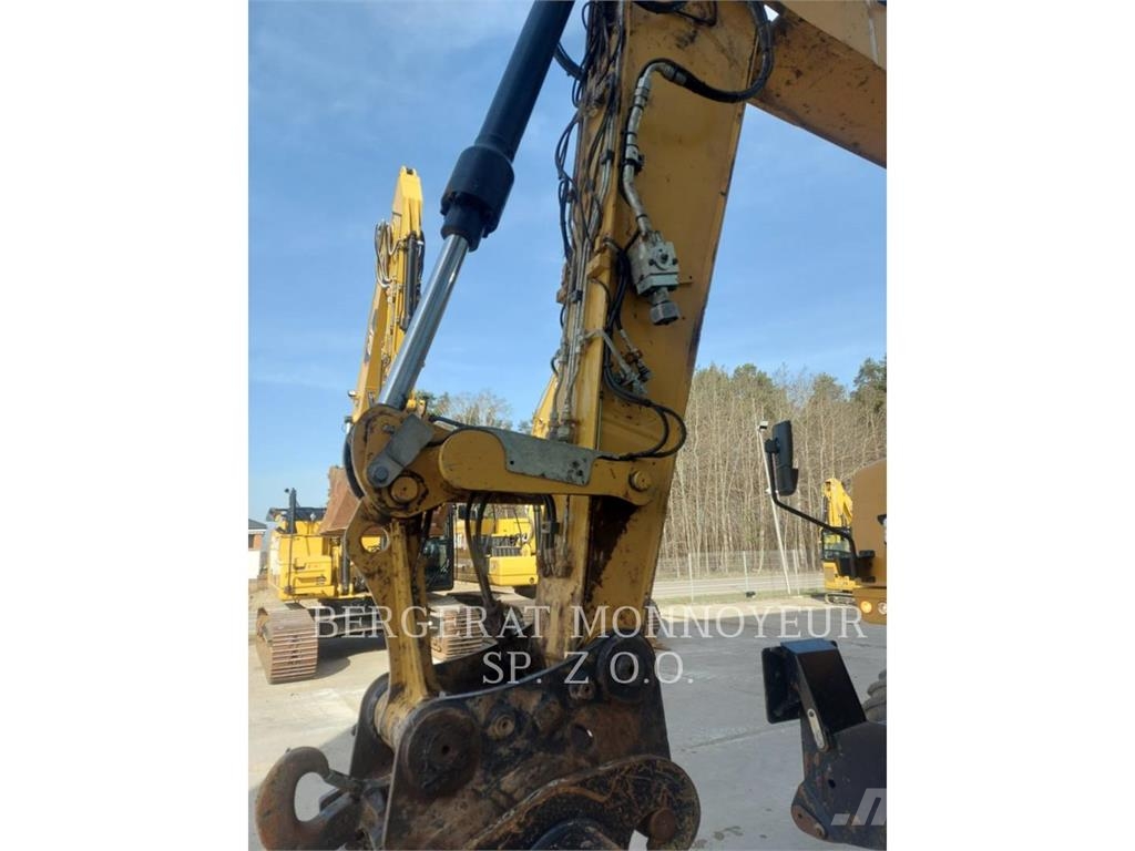 CAT M315F Ratiniai ekskavatoriai