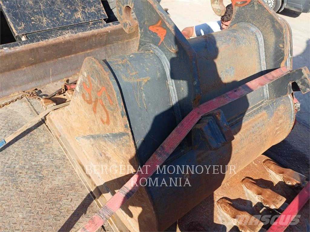 CAT M315F Ratiniai ekskavatoriai