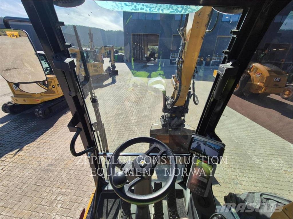 CAT M315F Wheeled excavators