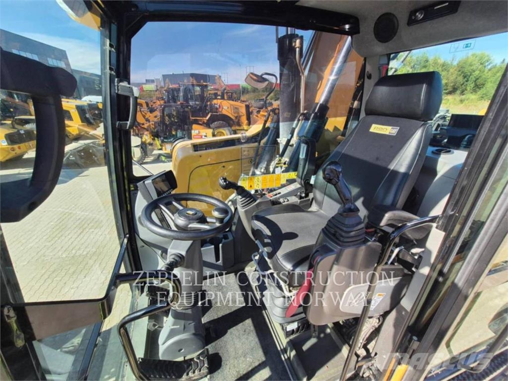 CAT M315F Wheeled excavators