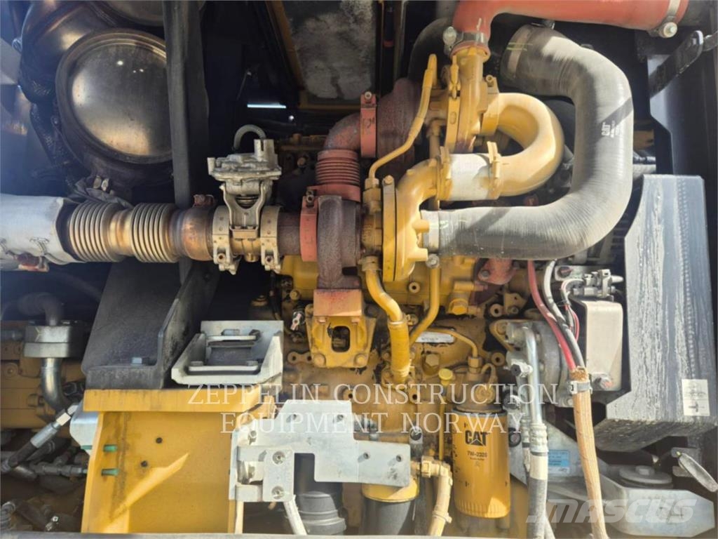 CAT M315F Wheeled excavators