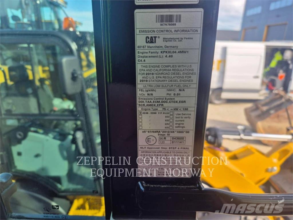 CAT M315F Wheeled excavators