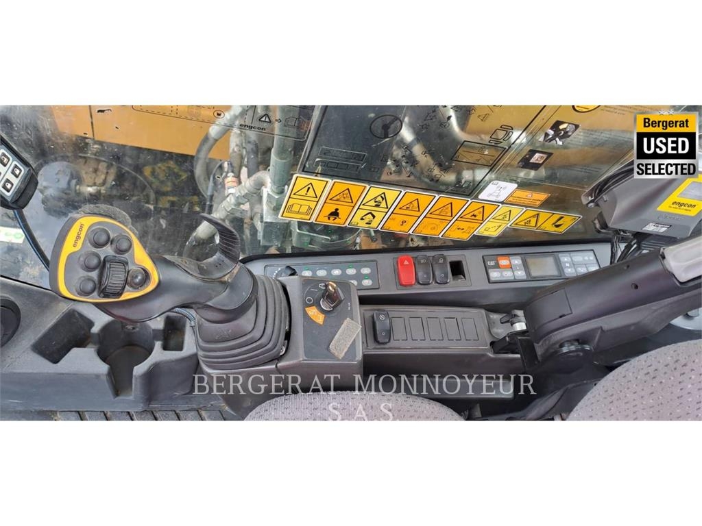 CAT M315F IVC Hjulgrävare