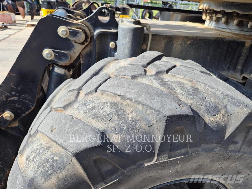CAT M317F Excavadoras de ruedas