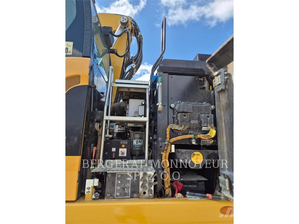 CAT M317F Excavadoras de ruedas