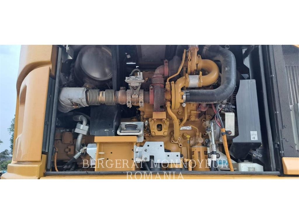 CAT M317F Wielgraafmachines