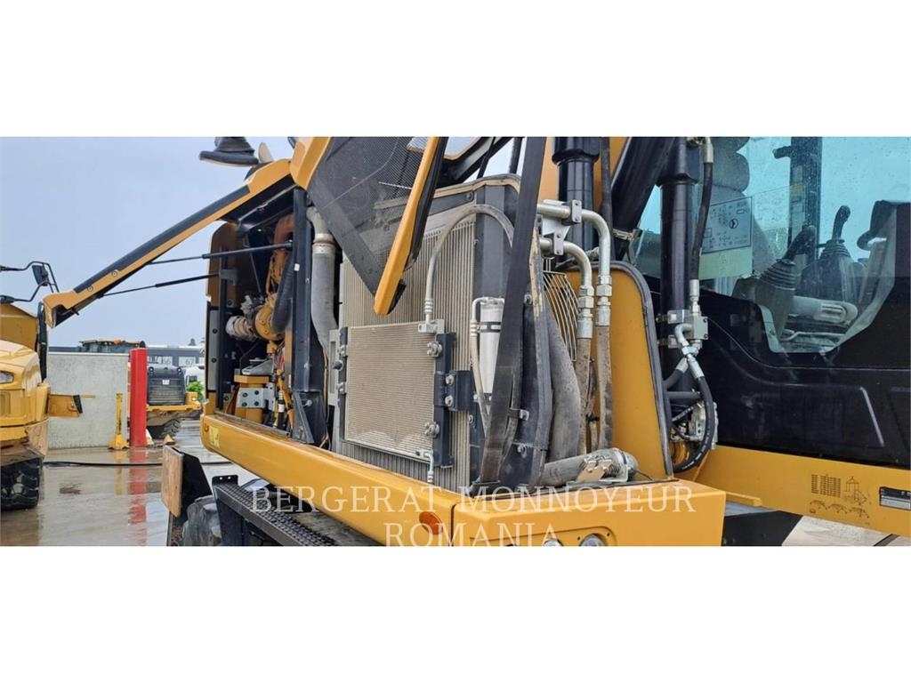CAT M317F Wielgraafmachines