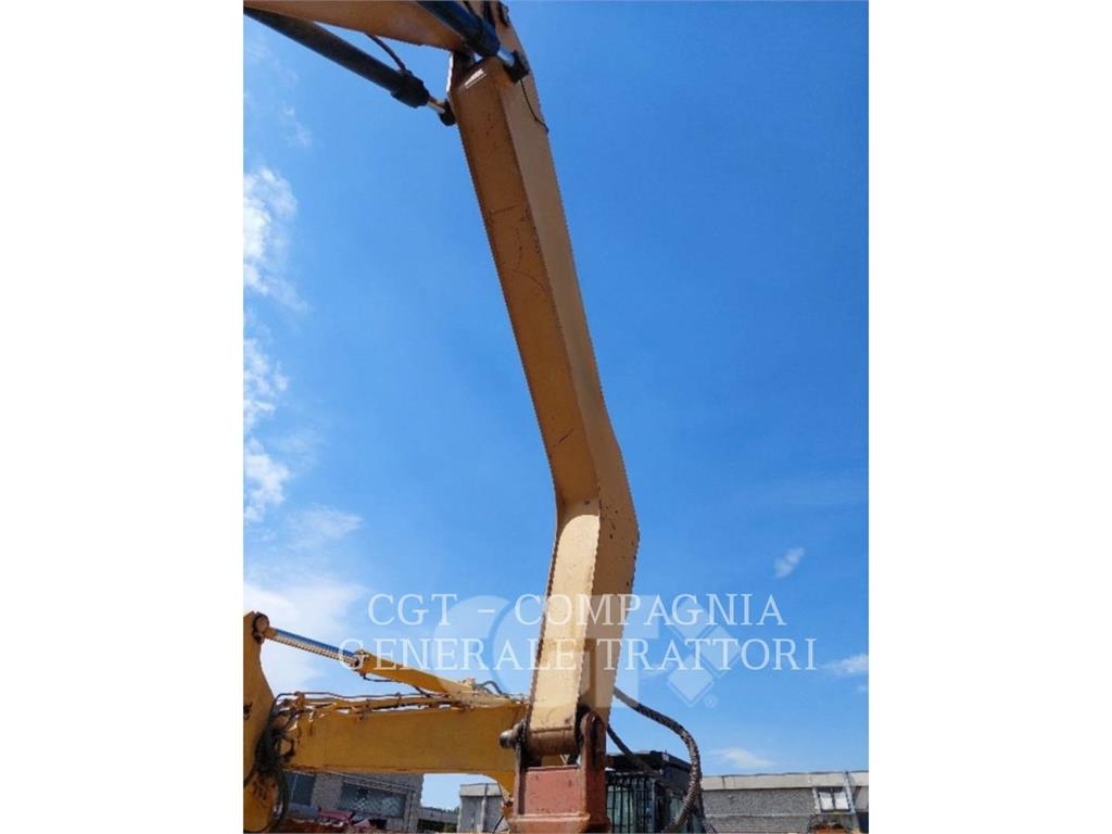 CAT M318D MH Колесни екскаватори