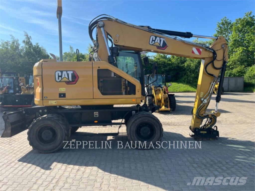 CAT M319-07A Bagri na kolesih