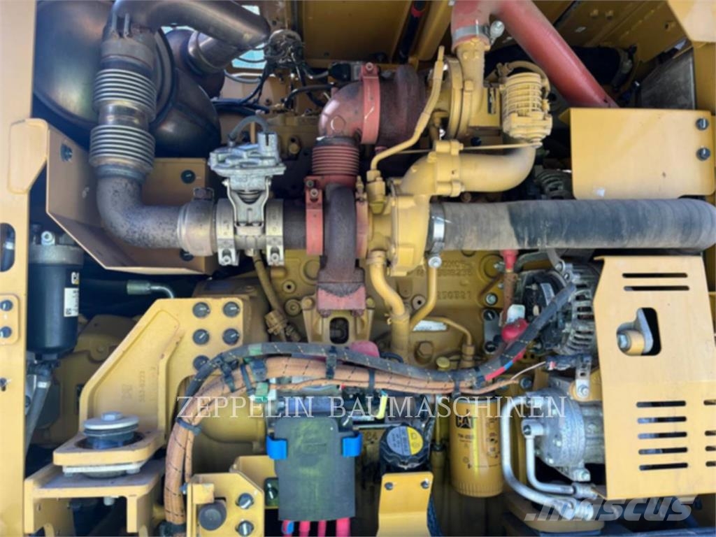 CAT M319-07A Mobilbagger
