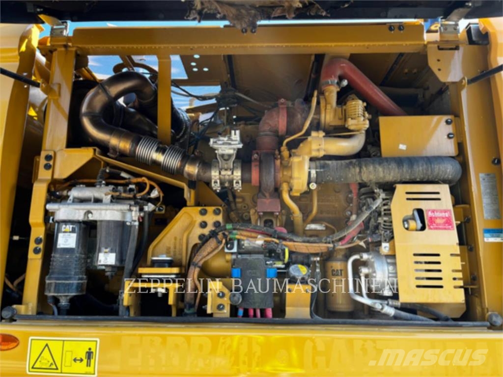 CAT M320-07A Ekskavatori uz riteņiem