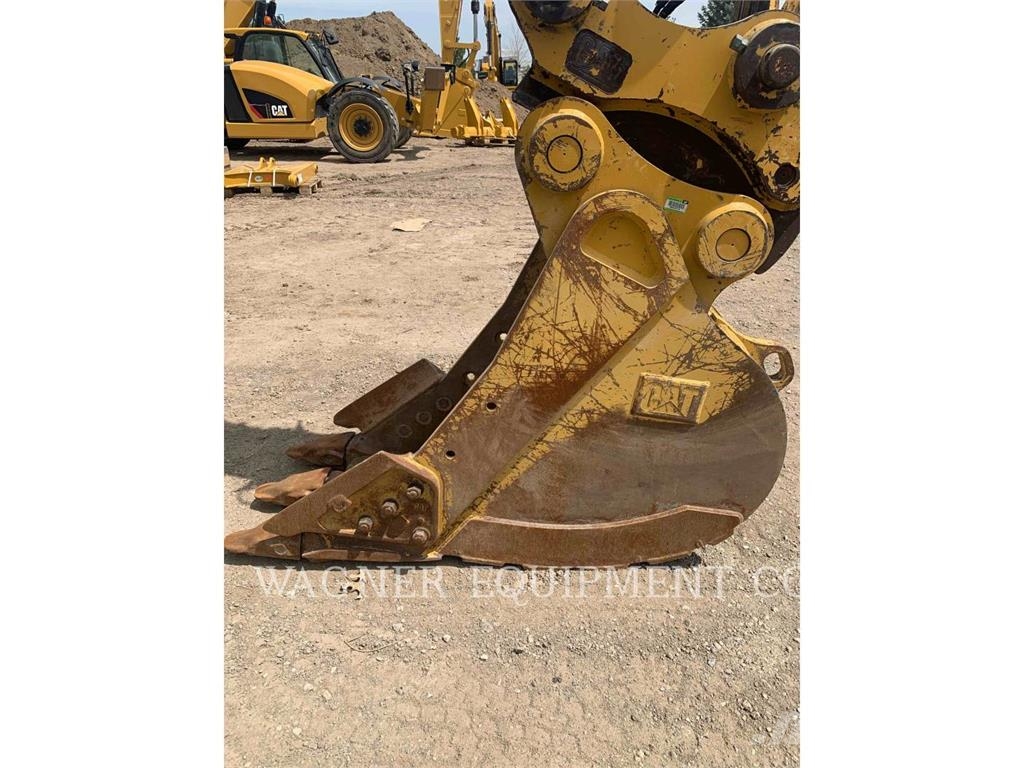 CAT M320F Mobilbagger