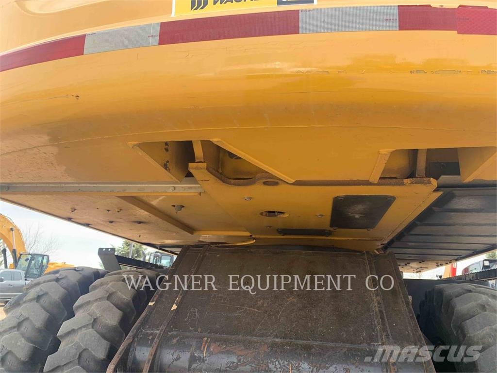 CAT M320F Mobilbagger