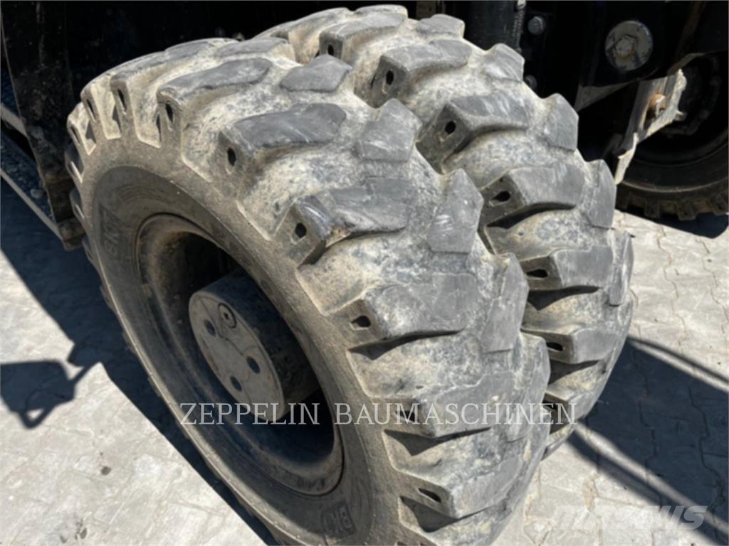CAT M320F Ratiniai ekskavatoriai
