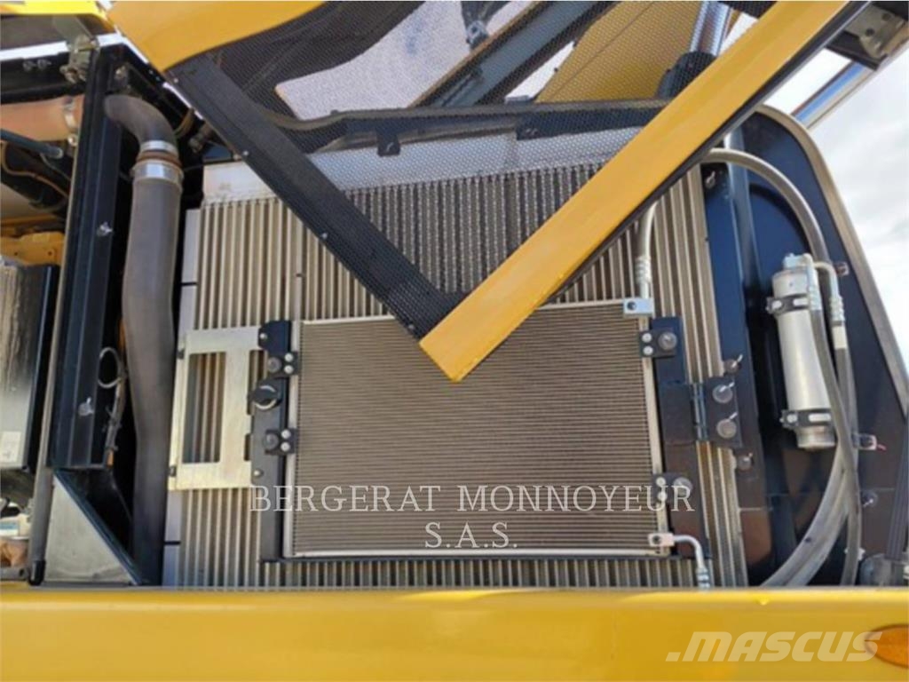 CAT M320F Mobilbagger
