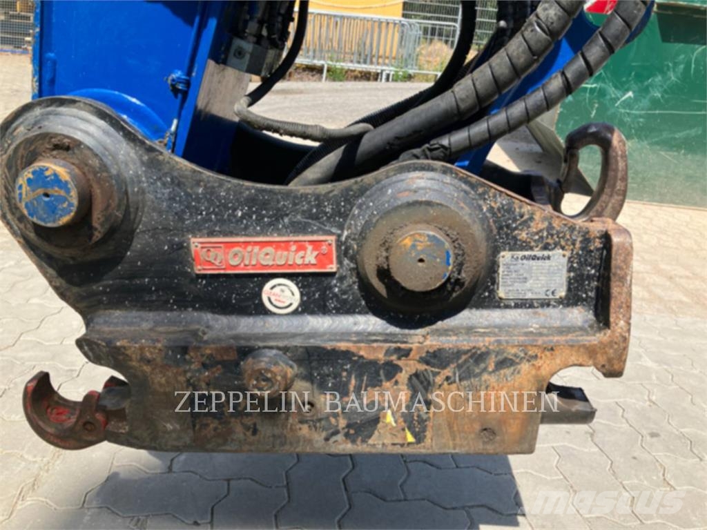 CAT M320F Bagri na kolesih