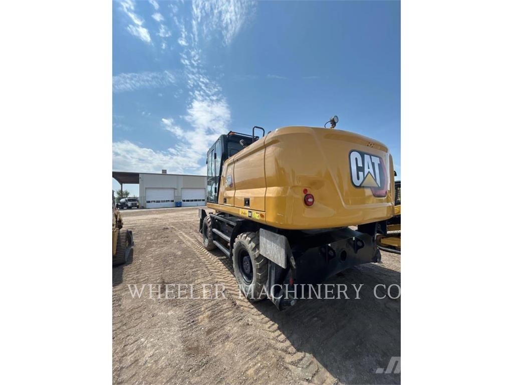 CAT M322 حفارات زحافة