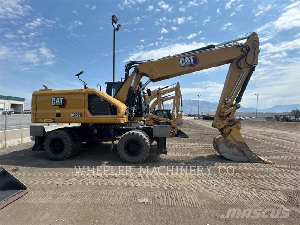 CAT M322 履带挖掘机