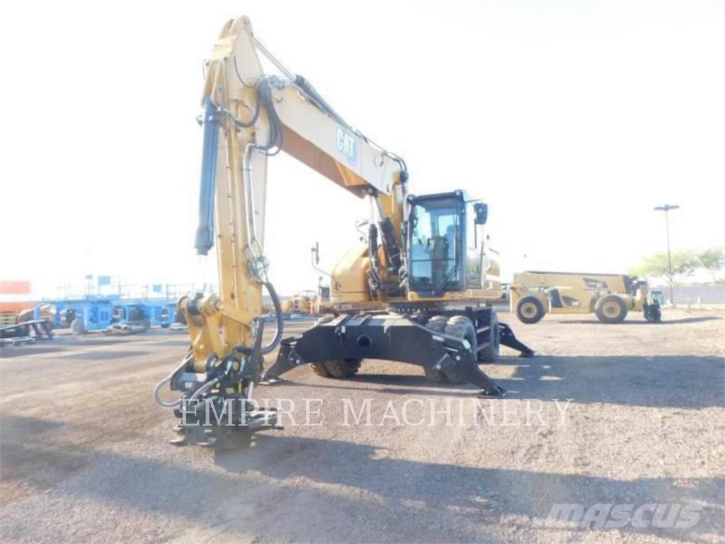 CAT M322-18TRS حفارات زحافة
