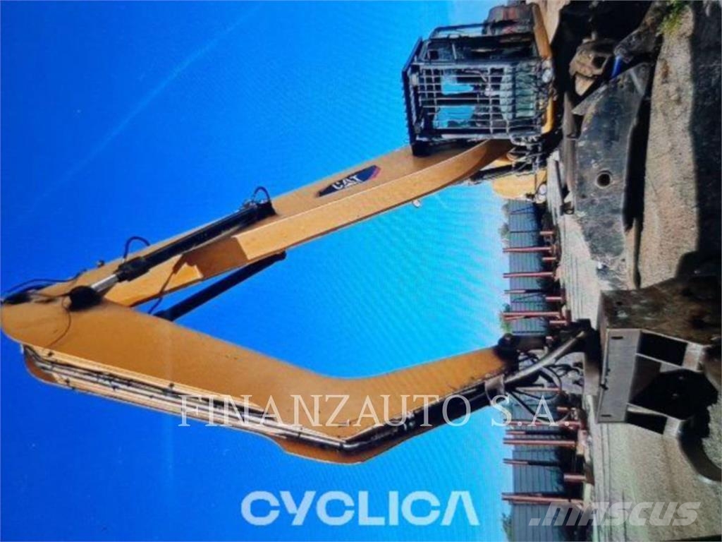 CAT M322D MH Excavadoras de ruedas