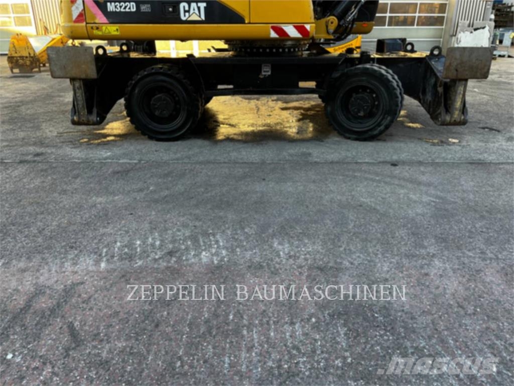 CAT M322DMH Abrissbagger