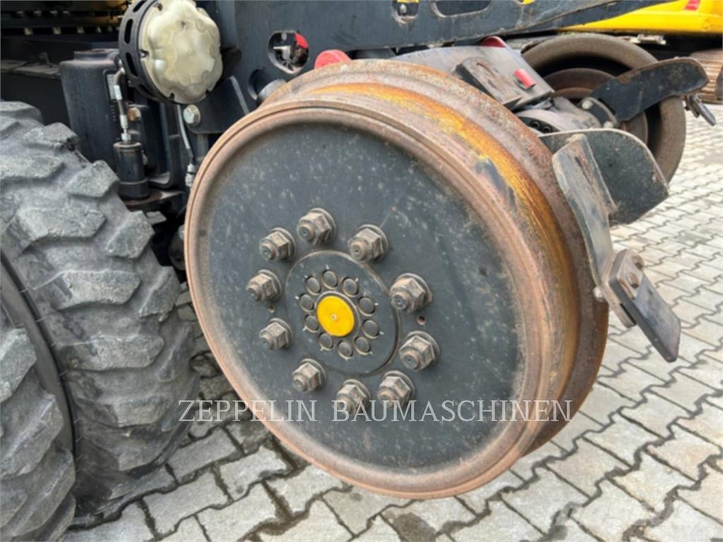 CAT M323F Excavadoras de ruedas
